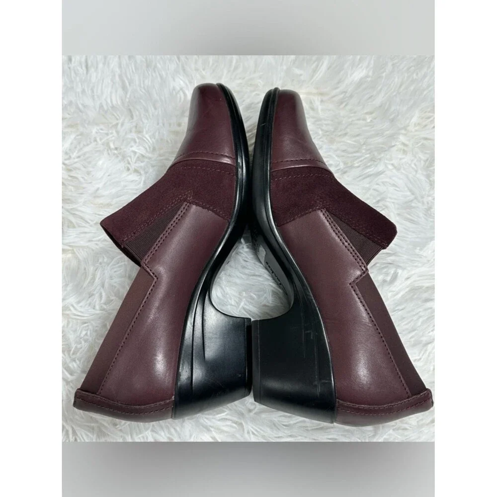 Clarks Collection Womens 10M Burgundy Leather Slip-On Block Heel Comfort Shoes